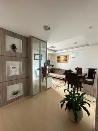 Apartamento vista mar - 2 Dormitórios - Suíte - São José/SC