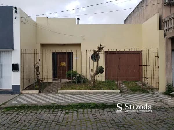 Casa térrea próxima ao Centro - Rio Grande/RS