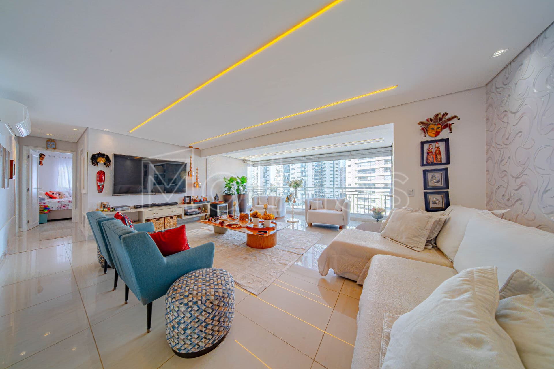Apartamento Alto Padrão MOBILIADO no Tatuapé, 122 m², 3 Suítes e 2 Vagas