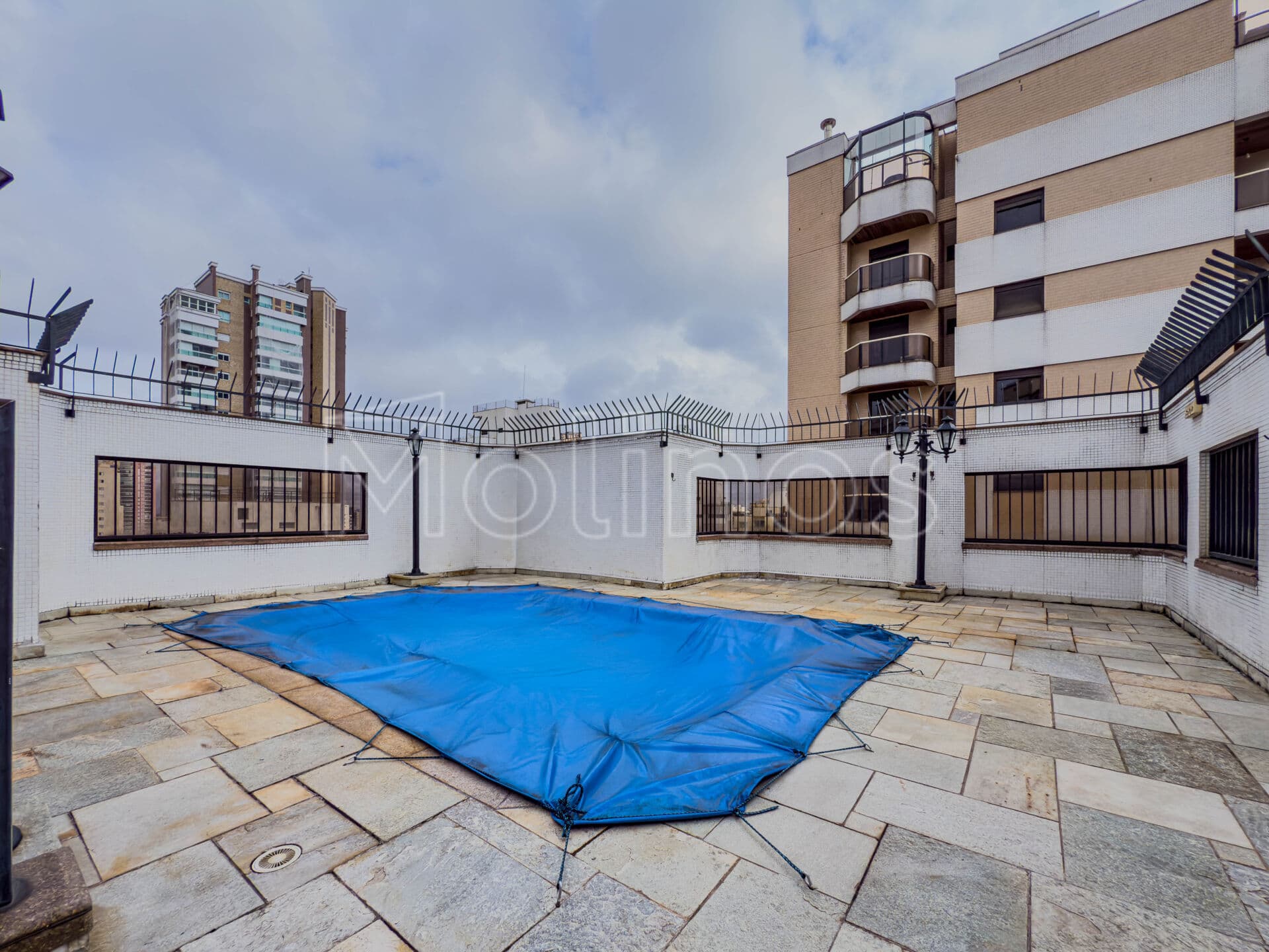 Cobertura Duplex para Locação no Jardim Anália Franco | 348 m² | 4 Dormitórios | 4 vagas