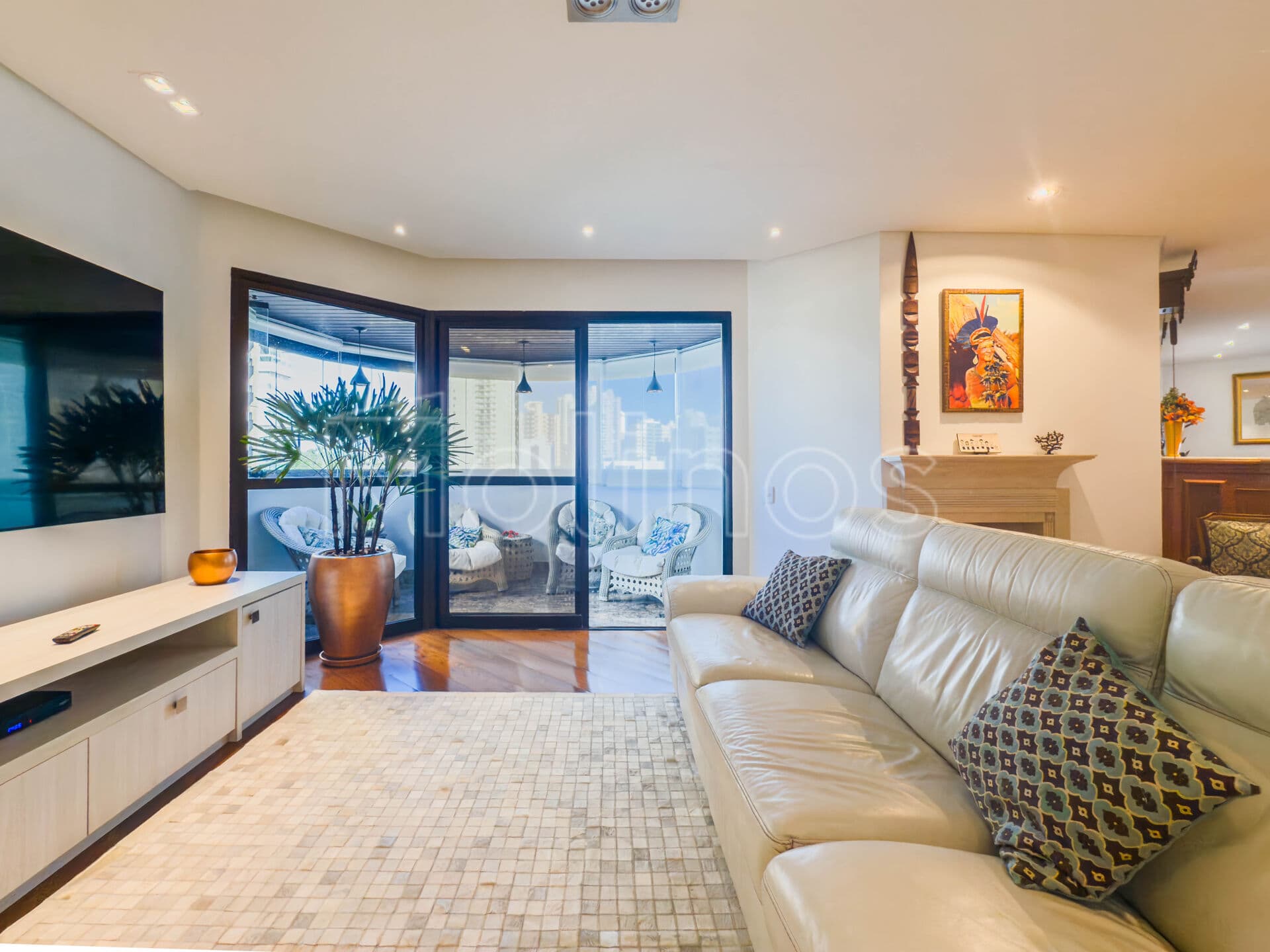 Apartamento á venda no Tatuapé , 260 m² , 4 dormitórios, 4 vagas + depósito, 550 mts do Ceret