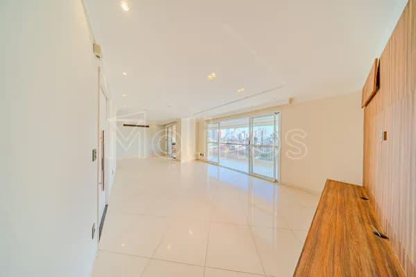Apartamento à venda com 180m², 4 quartos e 3 vagas
