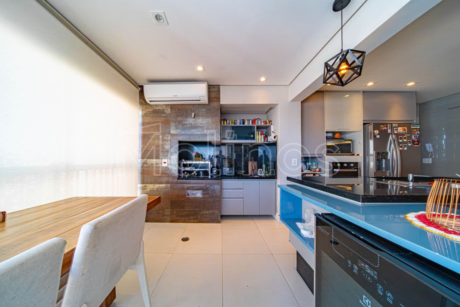 Apartamento a venda no Tatuapé de 107m² com 2 dormitórios sendo 1 suíte master com closet, 2 vagas de garagem em condomínio clube - The Gardens Seasons