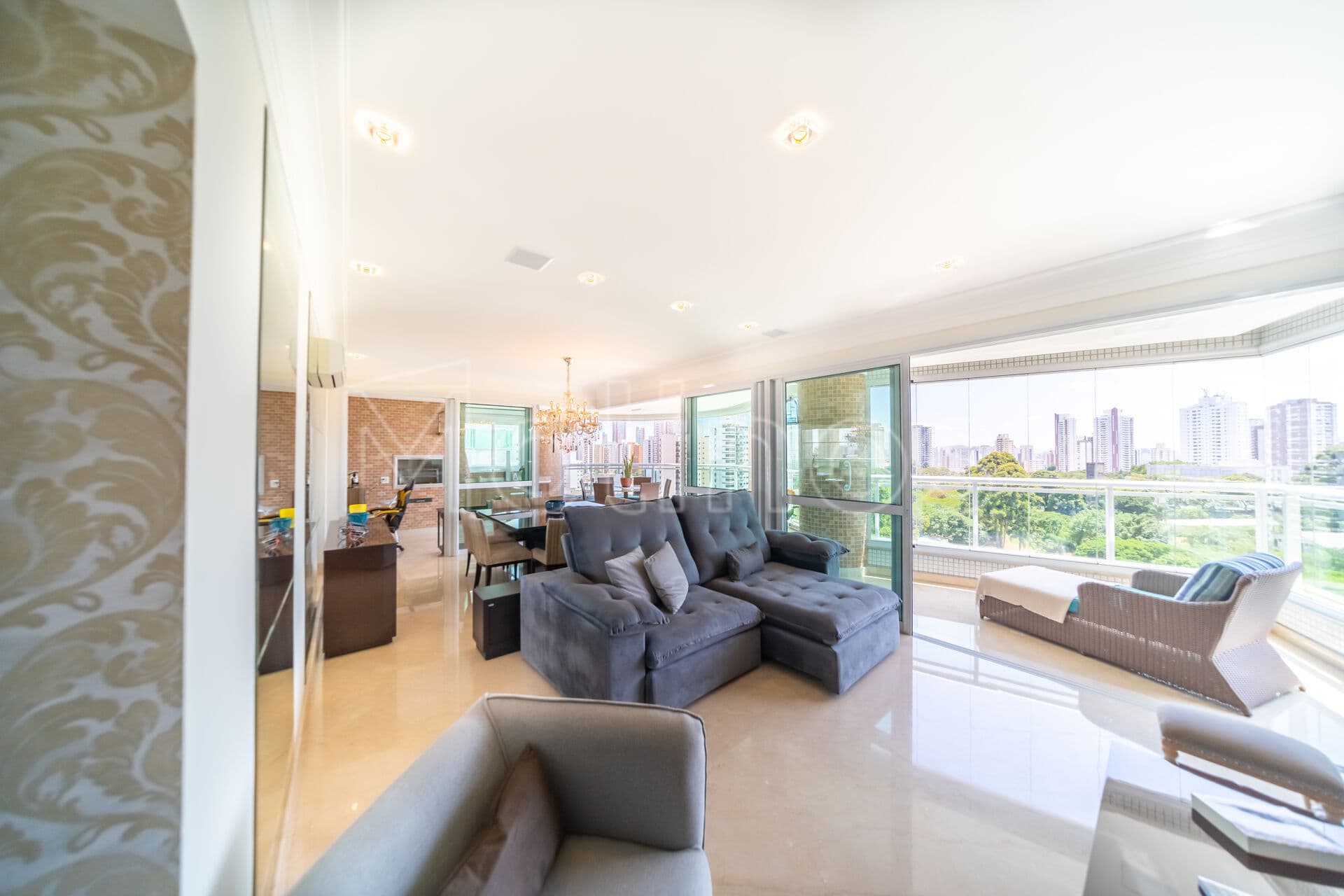 Apartamento Alto Padrão no Jardim Anália Franco, 222 m² , 3 suites, vista livre para o Ceret,