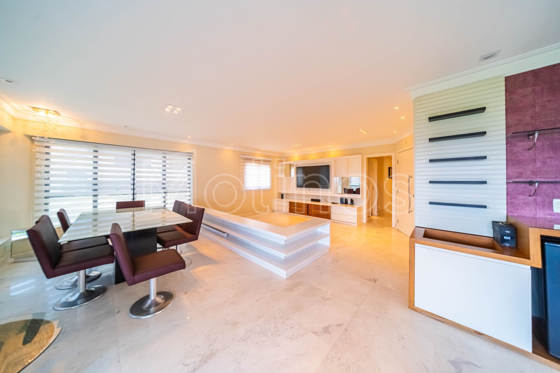 Apartamento Alto Padrão em Vila Regente Feijó, São Paulo/SP