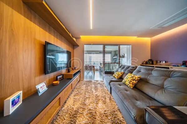 Apartamento com 3 Dormitórios sendo 1 com suíte e 2 Vagas na Moóca