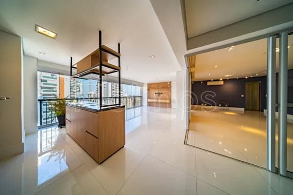 Apartamento Alto Padrão Jardim Analia Franco - 200m² - 4 vagas - Pronto para morar