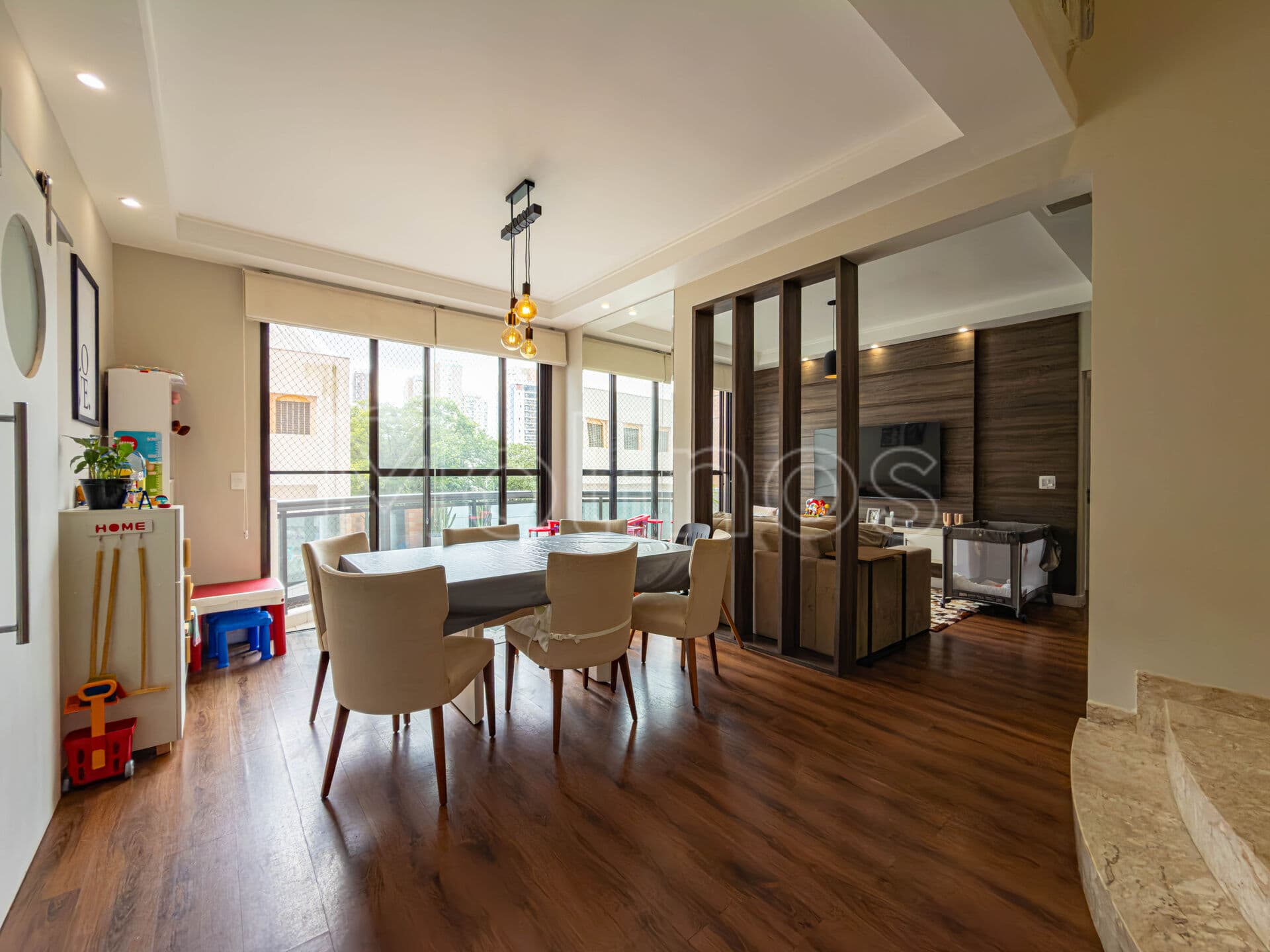 Apartamento duplex de alto padrão com 160 m², localizado no Condomínio Casa Alta, em uma das ruas mais desejadas do Tatuapé.