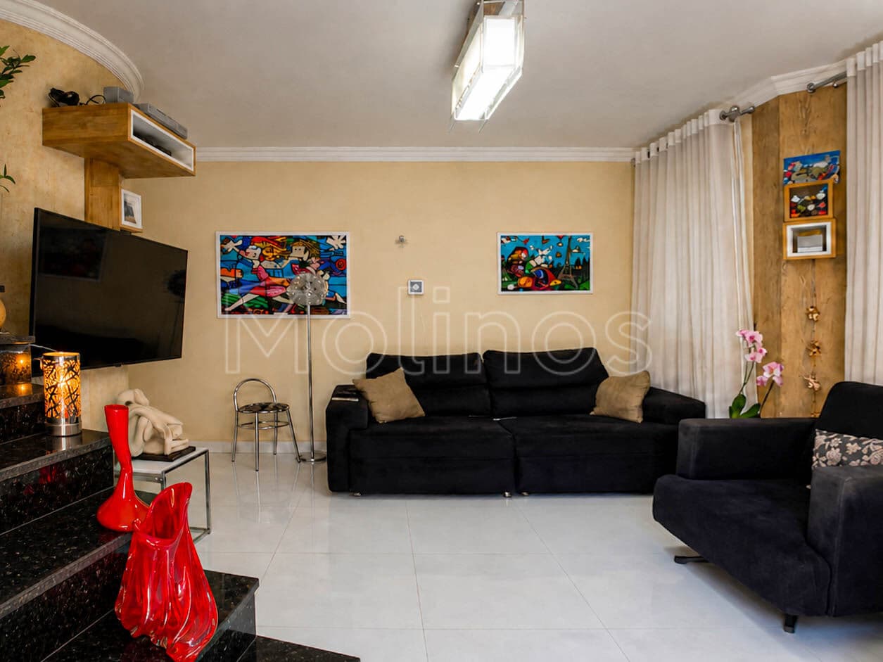 Sobrado à venda na Vila Formosa – porteira fechada!