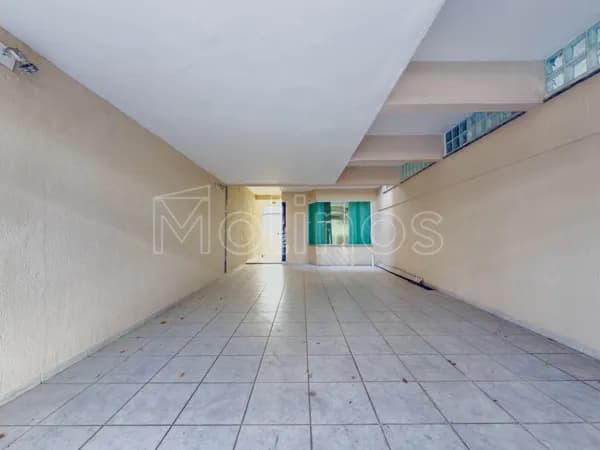 Casa Sobrado 3 suítes e 4 vagas de garagem