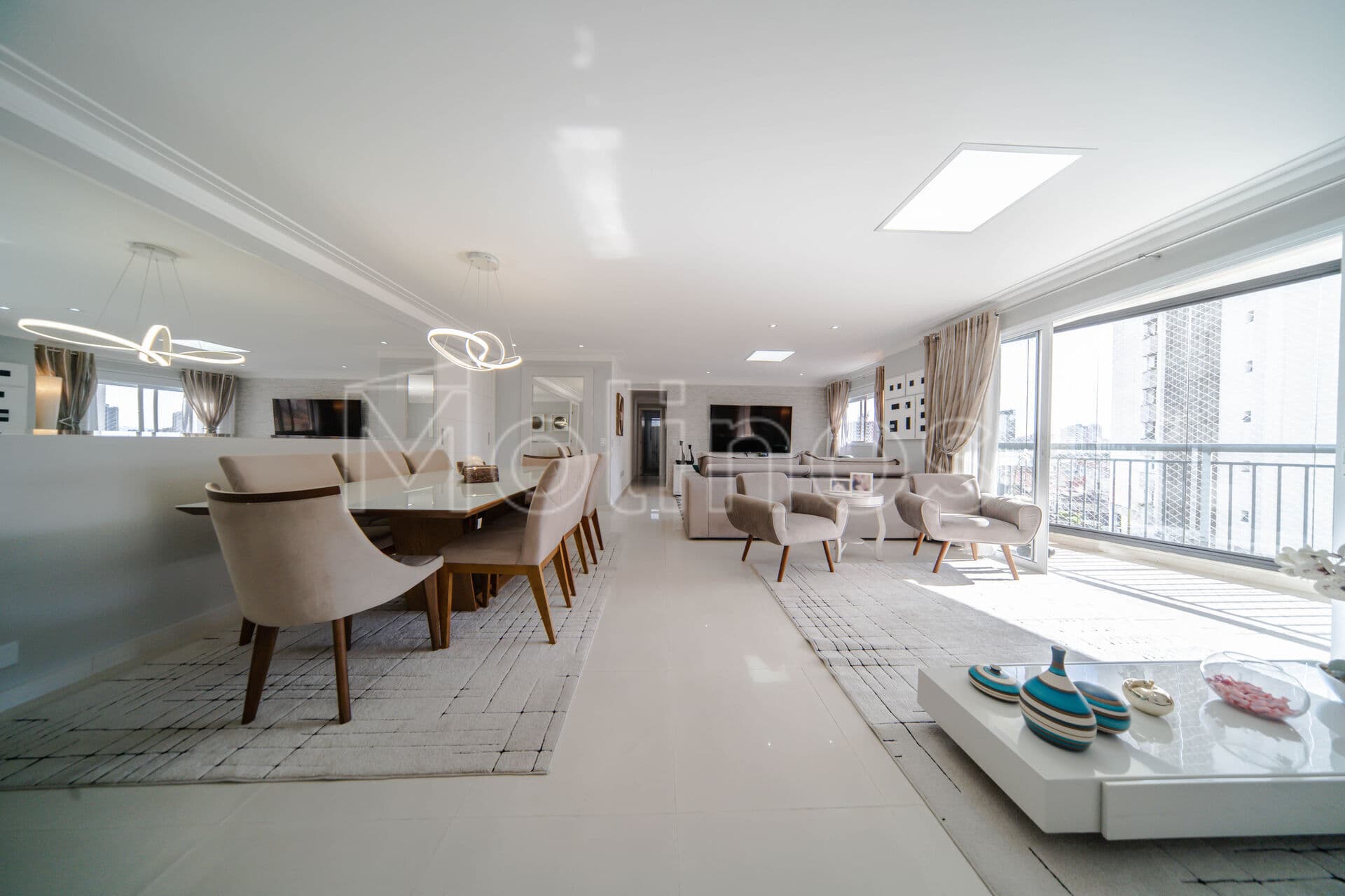 Apartamento com 3 dormitórios no Jd. Anália Franco