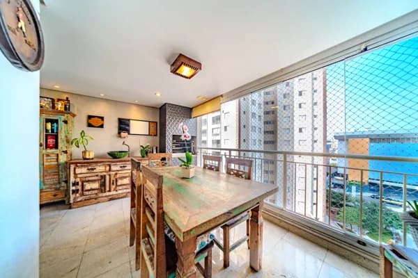 Apartamento no bairro Tatuapé 4 dormitórios