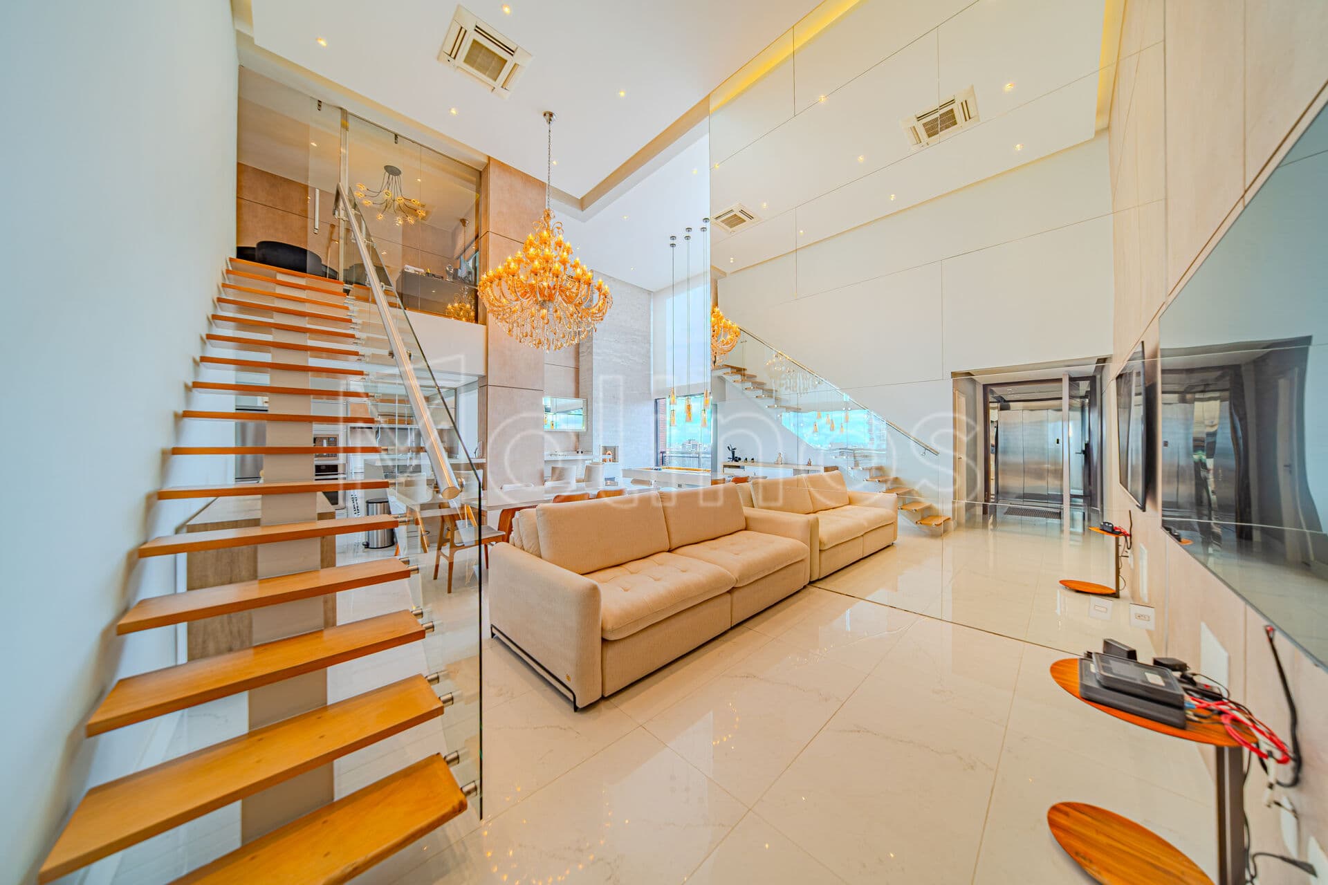 Apartamento a Venda no Jardim Anália Franco, 164 m² , 3 suites, 4 vagas , Mobiliada!