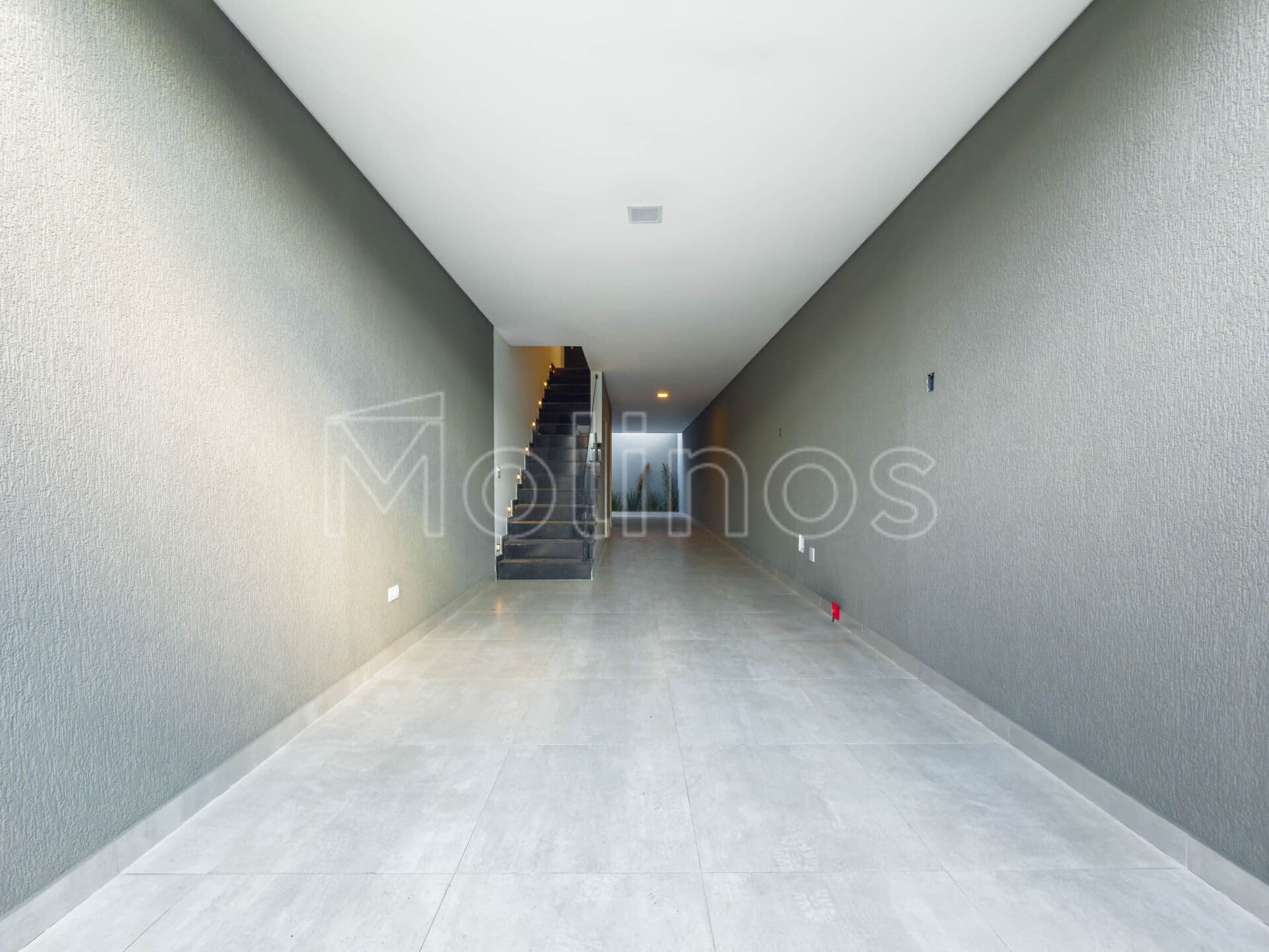 Sobrado Novo à Venda