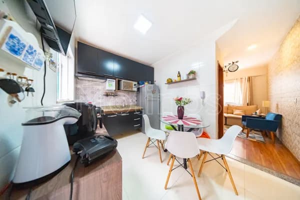 Casa de condomínio com 60m² - 2suítes e 1 vaga de garagem a venda no Carrão