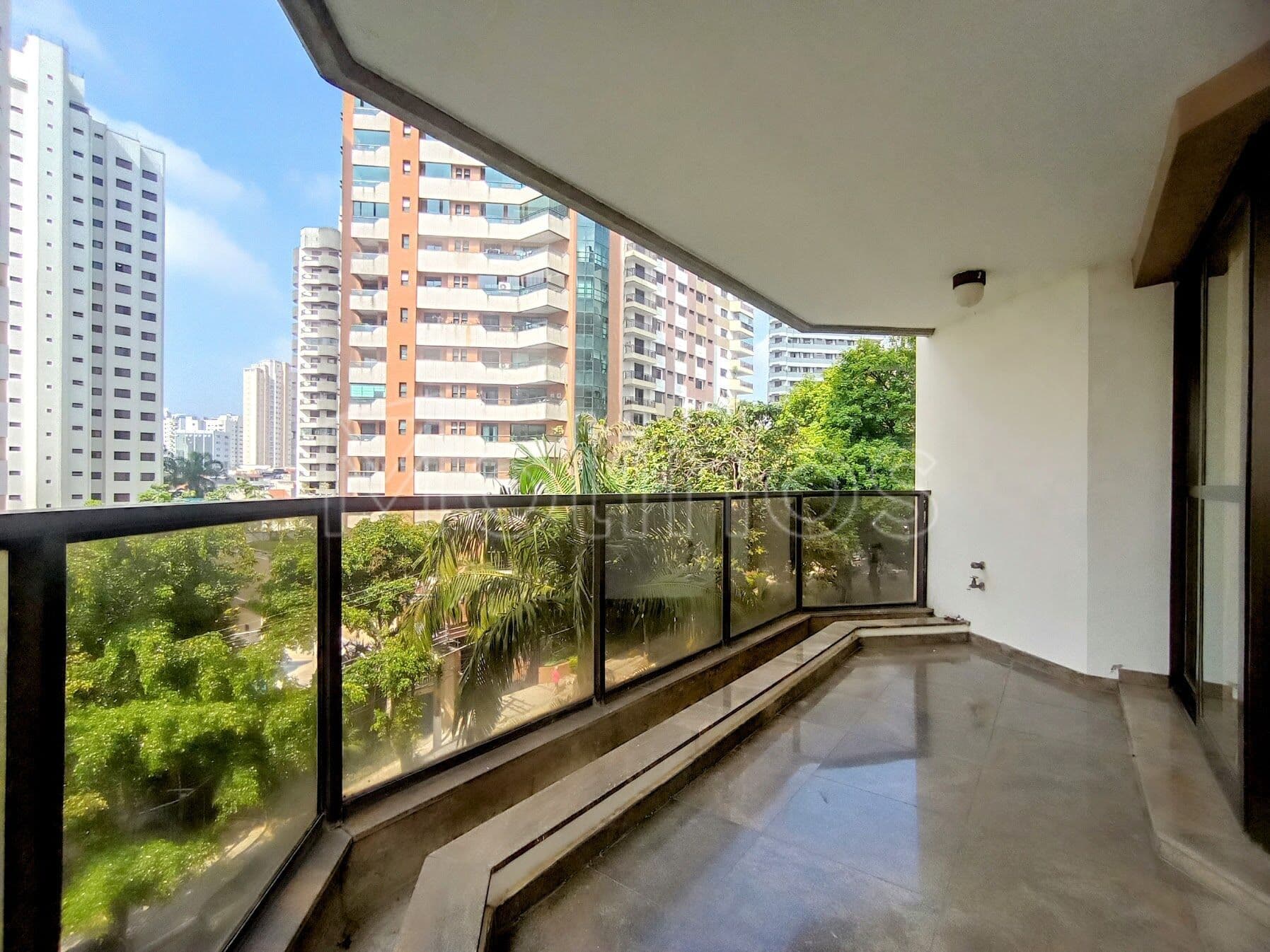 Apartamento Alto Padrão 3 Quartos no Miolo do Tatuapé