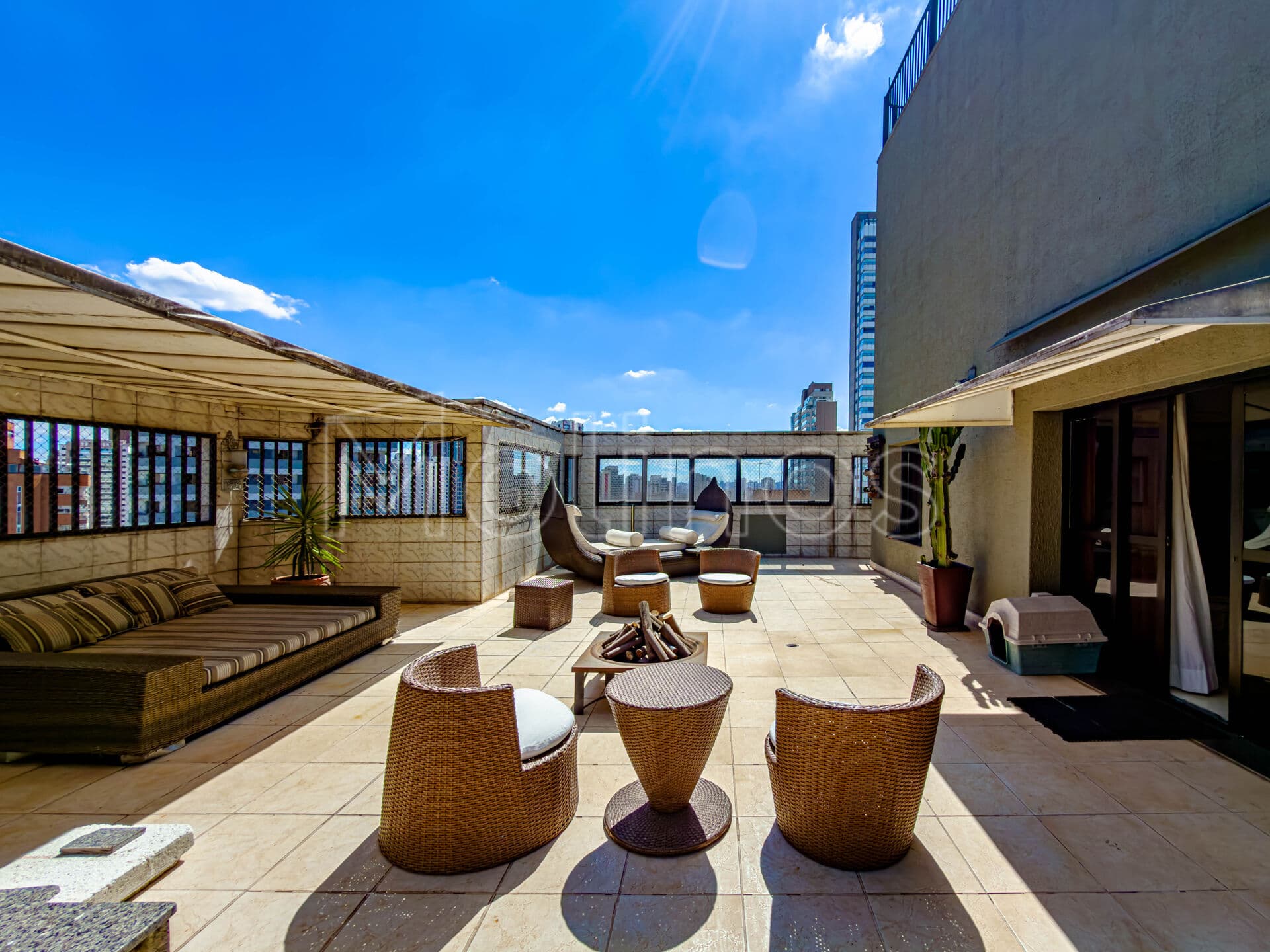 Cobertura Exclusiva de 697 m² no Green Park Anália Franco com Piscina Privativa