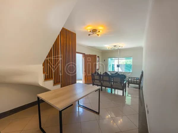 Sobrado Reformado a 200m do Metrô Vila Prudente | 3 Dorms | 1 Suíte | 2 Vagas | Terraço