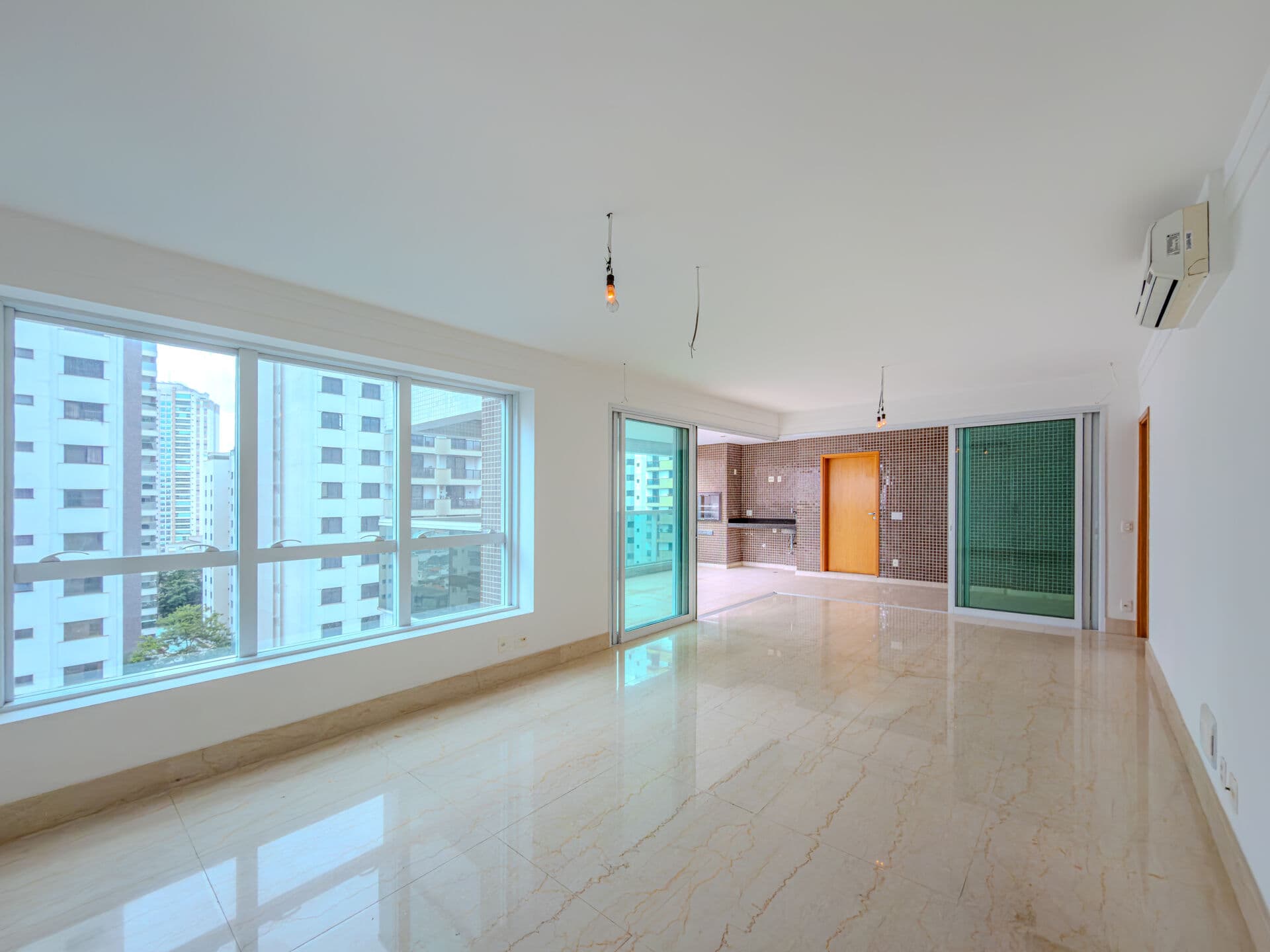 Apartamento Alto Padrão no Jardim Anália Franco | 218m² | 4 Dorms + 4 Vagas