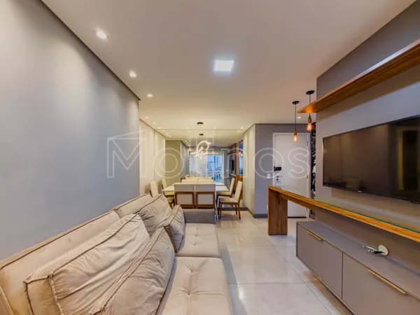 Oportunidade! Apartamento totalmente Mobiliado de 52m² com 2 dormitórios sendo 1 suíte e 1 Vaga de garagem. Agende sua visita!