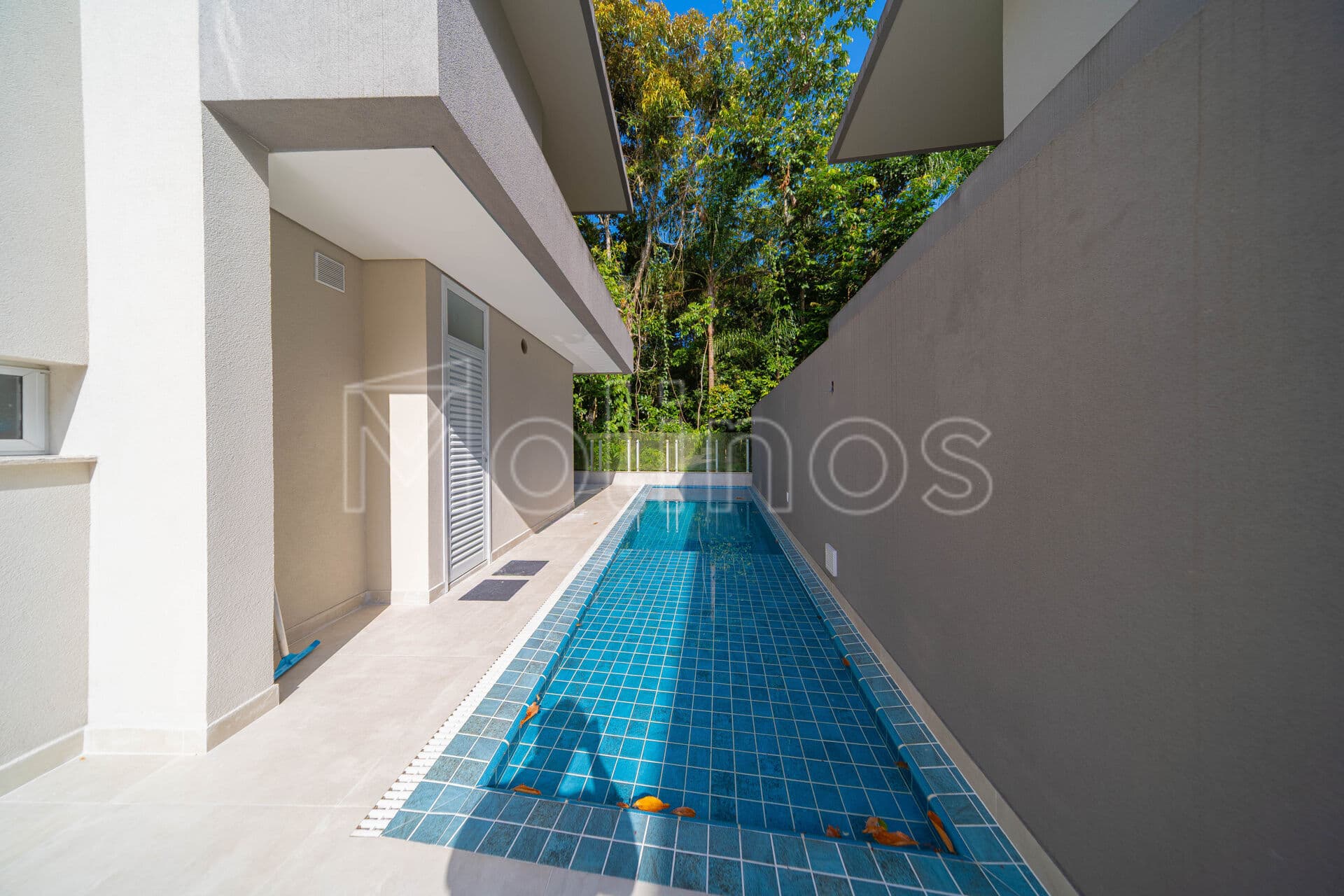 Alto Luxo na Riviera | 6 Suítes | Vista Mata e Golf