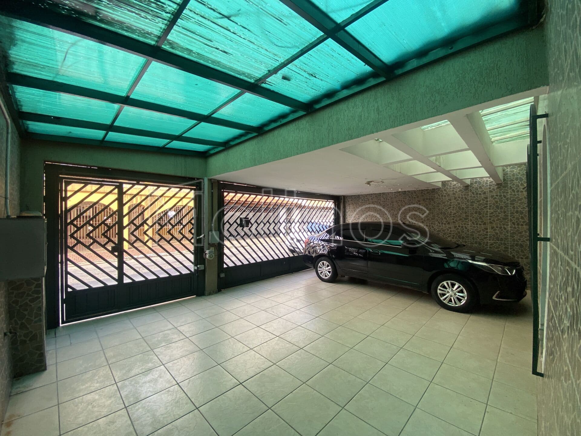 Sobrado á venda no Tatuapé, 200 m² , 3 vagas, 3 dormitórios