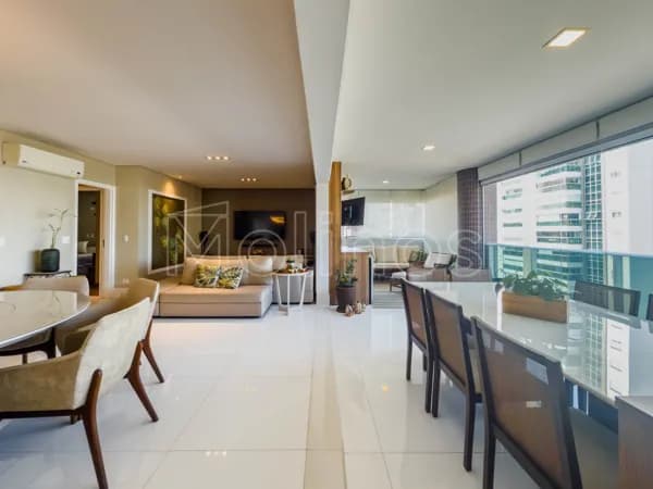 Apartamento Alto Padrão com 3 suítes e 4 vagas de garagem no Anália Franco