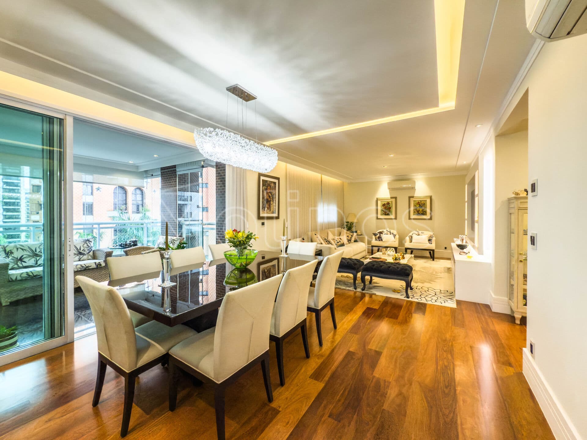 Apartamento Alto Padrão com 171m², com 4 vagas no Tatuapé - Condomínio Montessori