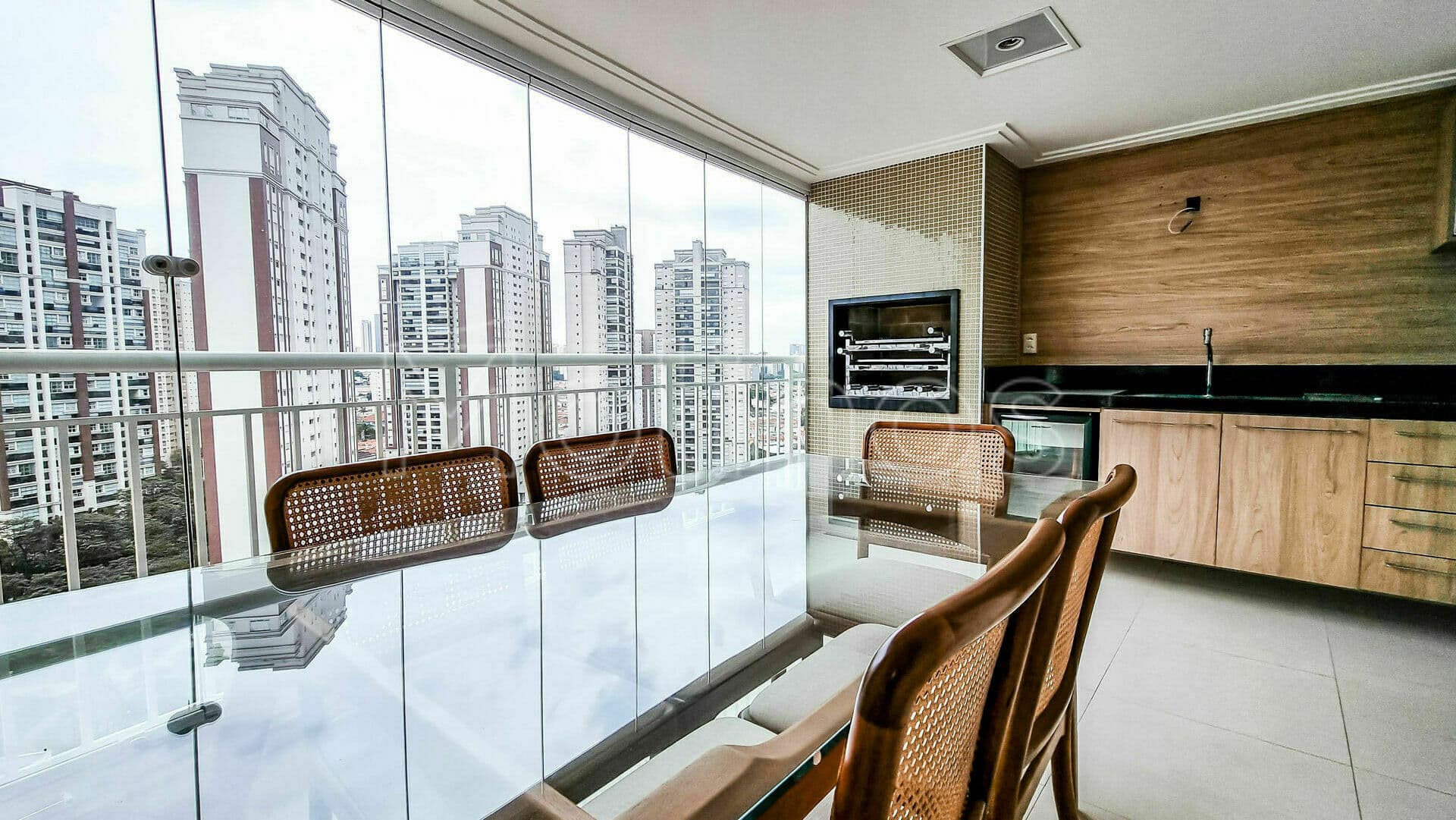 Apartamento para venda em condominio clube no Tatuapé.
