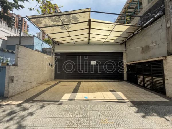 Prédio Comercial 24 salas e 7 vagas de garagem