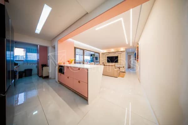Apartamento 121m², 3 quartos, 2 vagas na Vila Prudente.