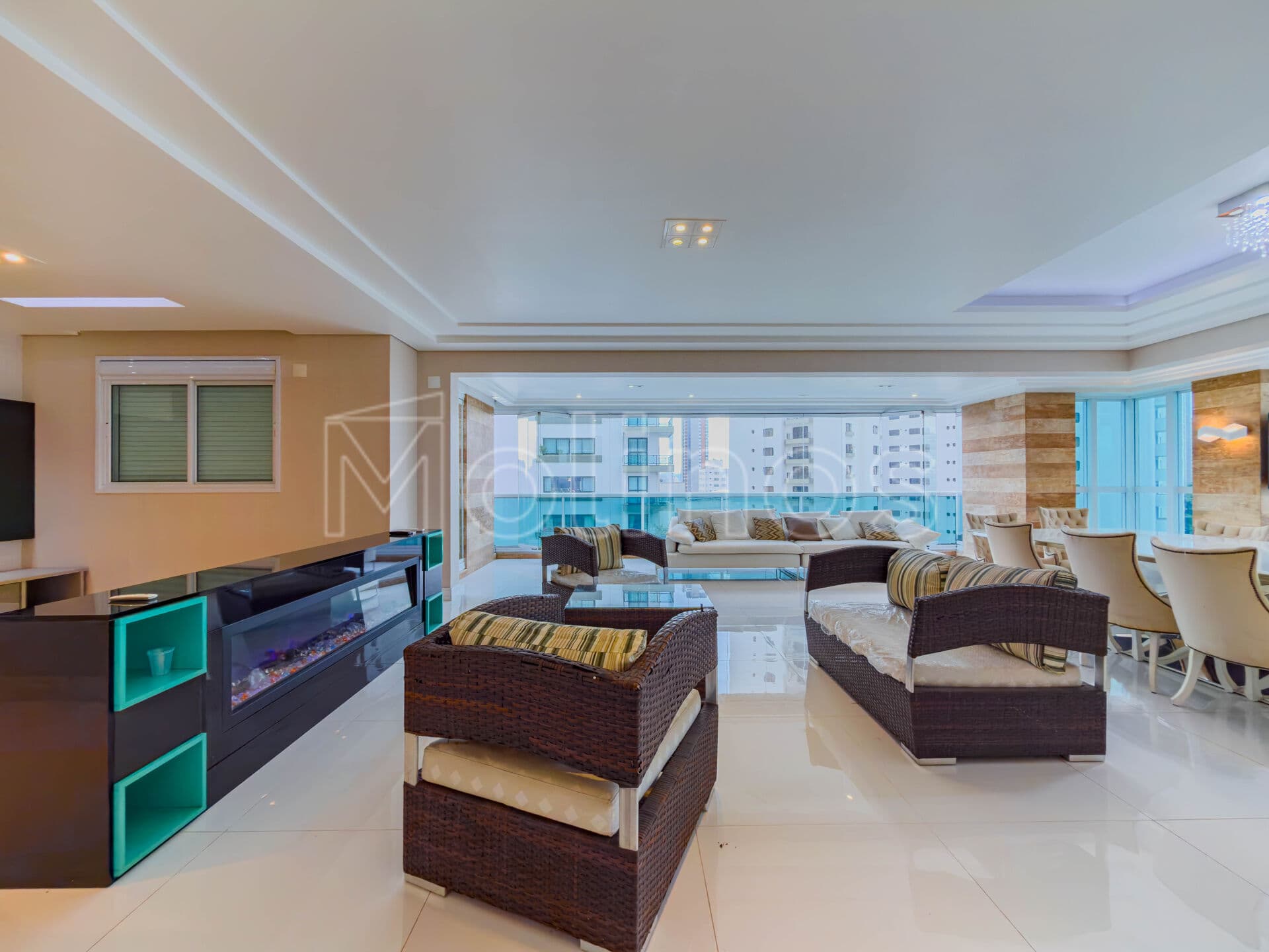Apartamento Locação - 244 m² Varanda Gourmet - 4 vagas - Anália Franco