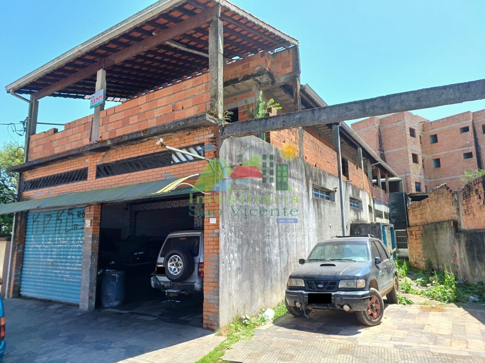 SALÃO COMERCIAL + CASA