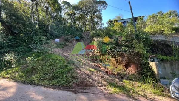 🏡 TERRENO 1.123 M² COM TERRAPLANAGEM FEITA - ÓTIMO PARA CHÁCARA