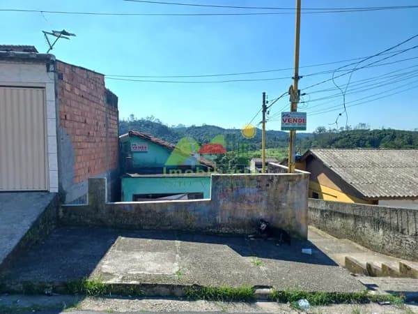 03 CASAS NA PROPRIEDADE