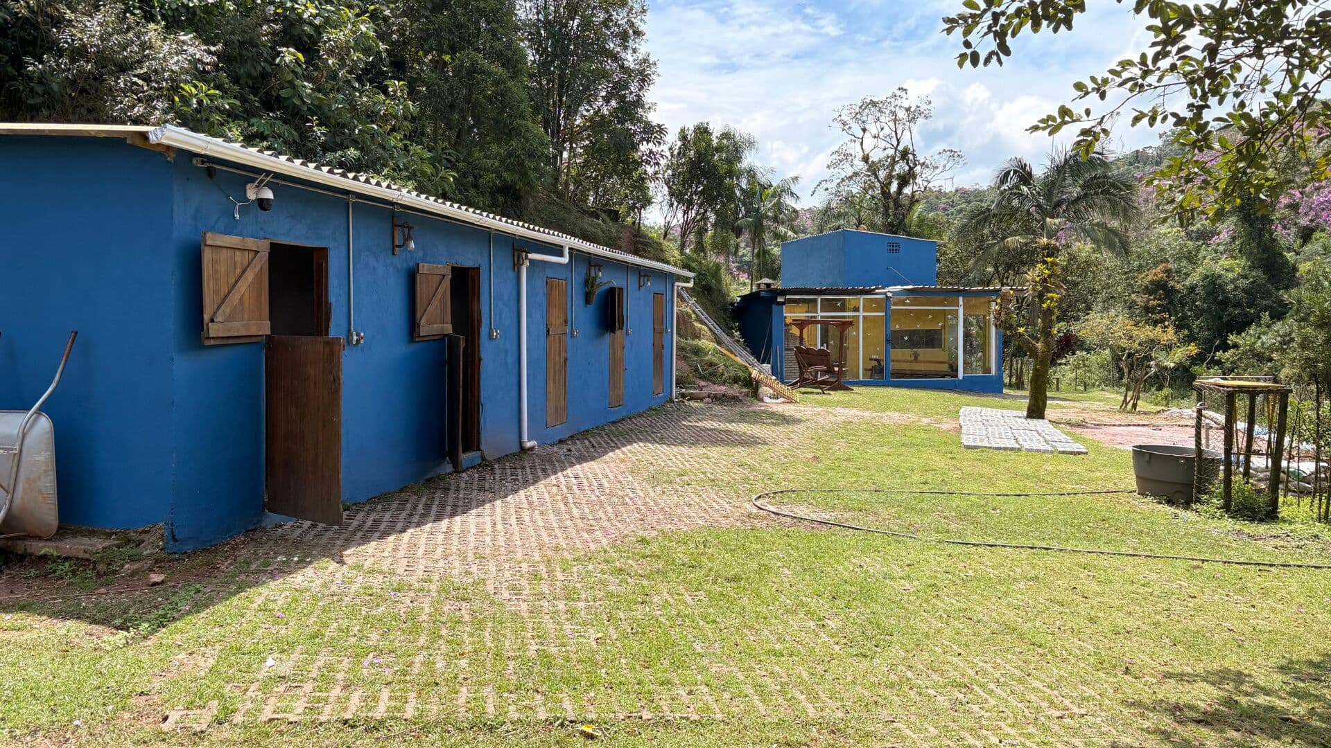 🌿 CHÁCARA COMPLETA 24.200M² – PORTEIRA FECHADA 🏡🐎🐟🏡✨