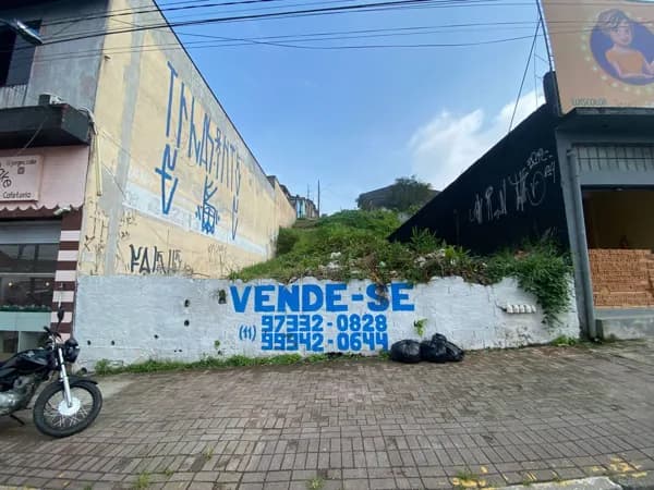 TERRENO FRENTE PARA 2 RUAS - PRÓX. ROTATORIA CENTRAL