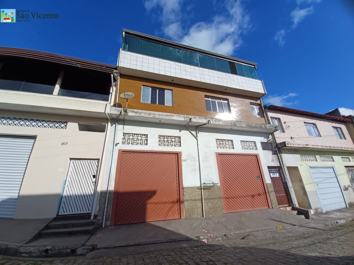 03 CASAS NA PROPRIEDADE - BOM PARA RENDA!