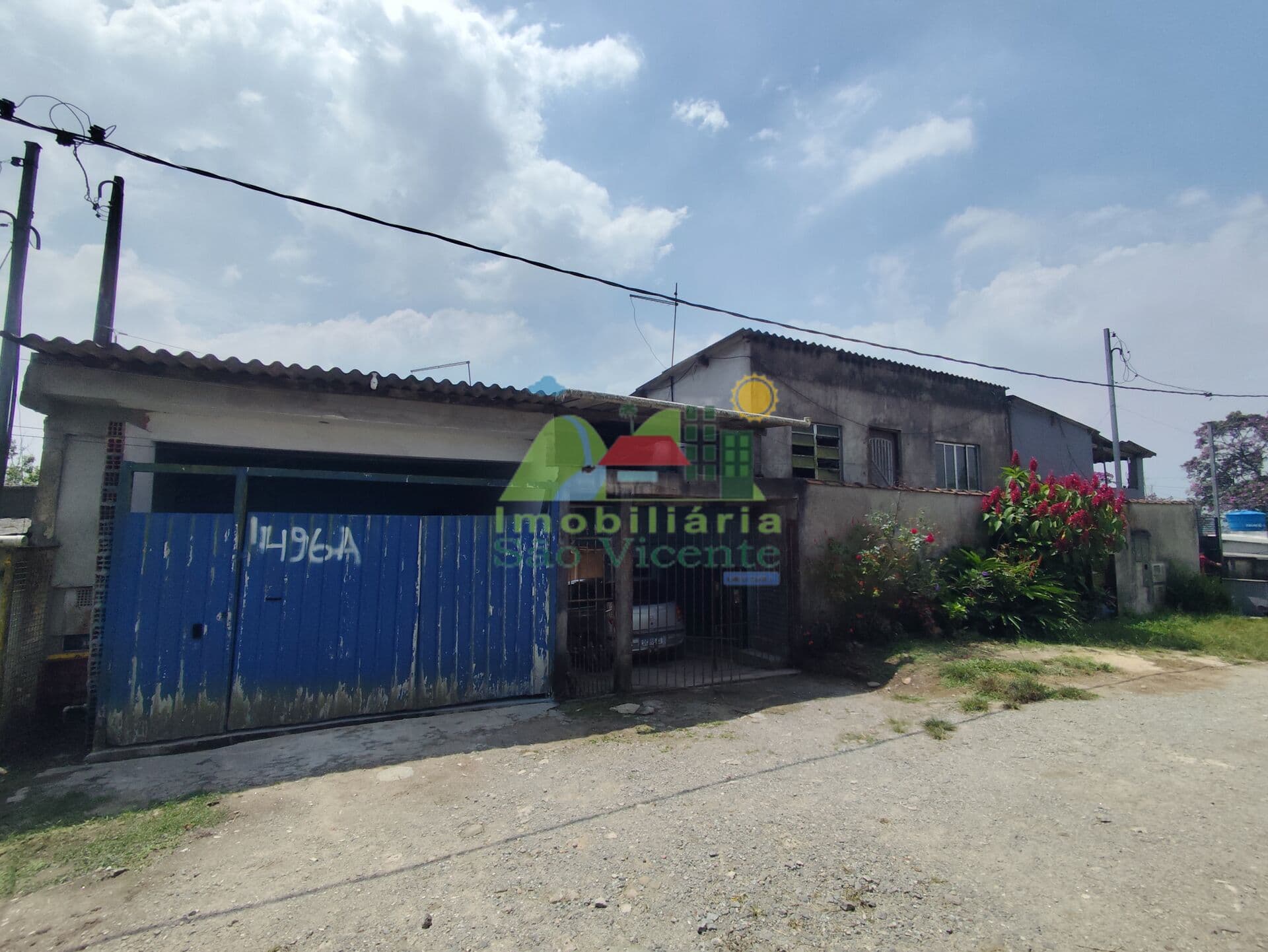04 CASAS NA PROPRIEDADE.