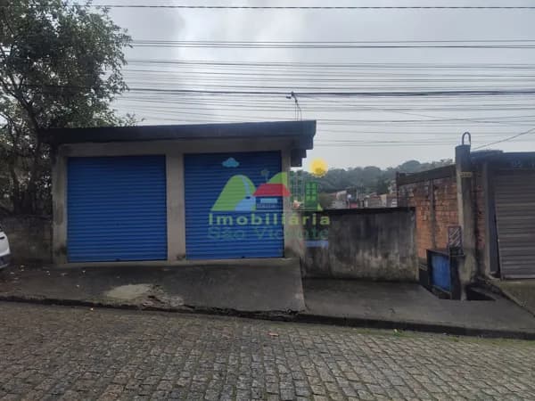 02 CASAS NA PROPRIEDADE. TERRENO 250 M2