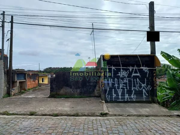 💥 OPORTUNIDADE PARA RENDA! 4 CASAS NO MESMO TERRENO – PREÇO REDUZIDO 💰🏡