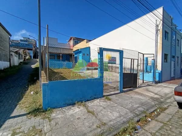 Salão Comercial para Aluguel – Jardim Santa Tereza / Rio Grande da Serra.
