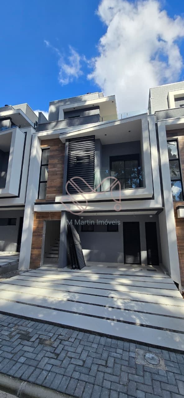 Casa Triplex em Xaxim, Curitiba/PR