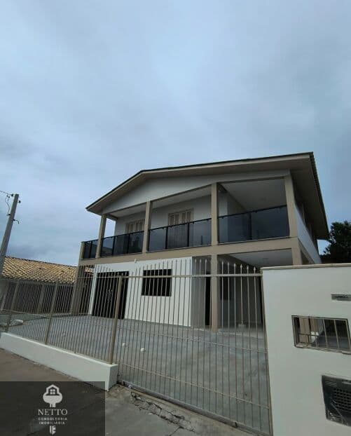 Casa no Centro – Balneário Rincão/SC