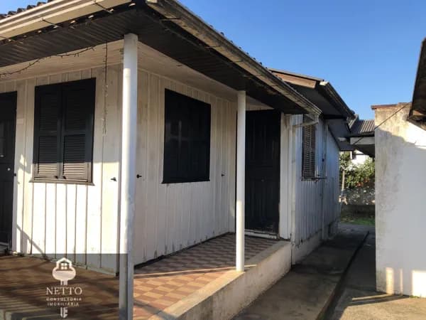 Casa de madeira