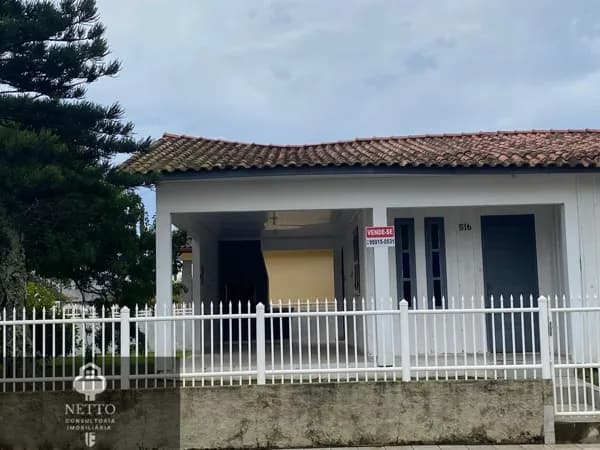 Balneário Rincão, de esquina
