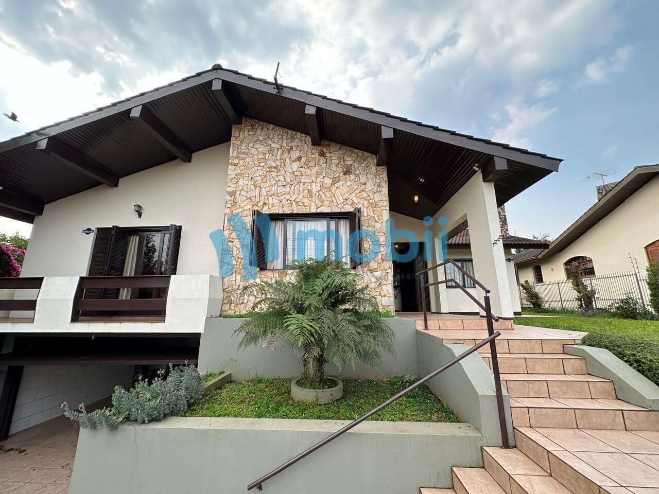 Casa Alto Padrão Residencial com aptidão para Comercial