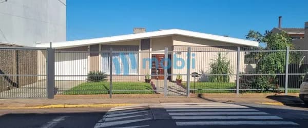 Casa em Carazinho - Centro