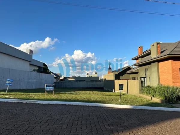 Lote/Terreno em Carazinho - Loeff