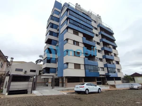 Apartamento com sacada ampla